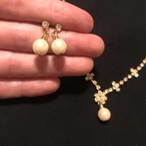 Cream pearls and rhinestone necklace and earrings